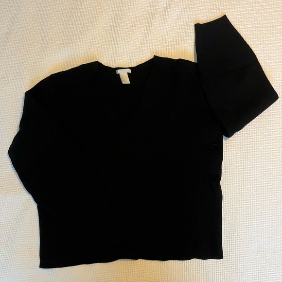 H&M Black V-Neck Balloon Sleeve Sweater - Picture 3 of 12